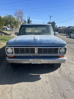 1970 Ford F-250 Stick Shift