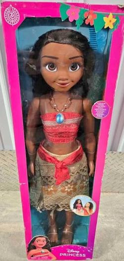Disney Moana Doll 32" Tall Playdate Perfectly Poseable Doll, Includes Hair Comb, Playdate Moana Fashion Doll, Moana Doll Stands 32 Inches Tall! Great 