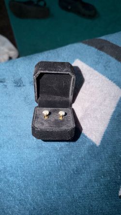 Moissanite diamonds 925 sterling silver metal 8.1mm