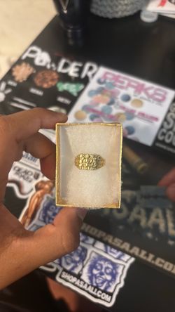 Gold nugget ring