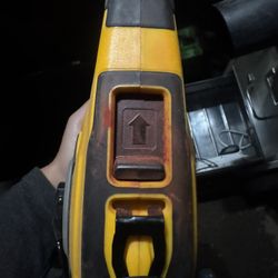 Dewalt