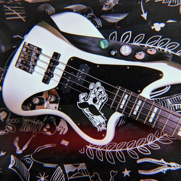 Squier Vintage Modified Jaguar Bass (Olympic White - RARE COLOR/Badass II bridge)