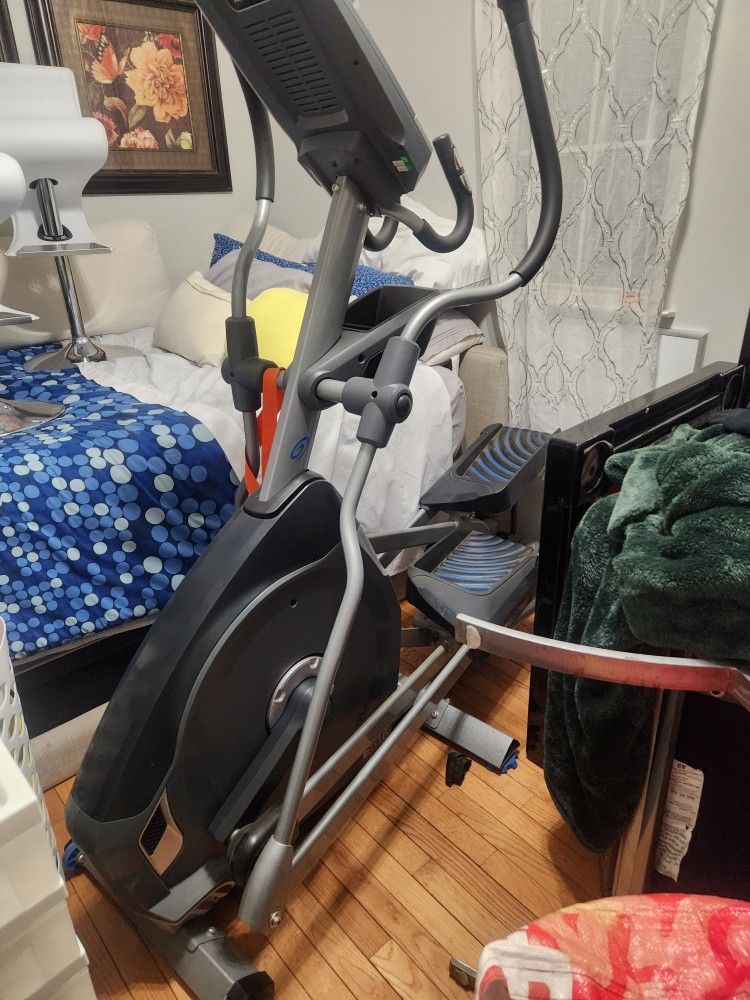 The Nautilus E614 Elliptical Trainer