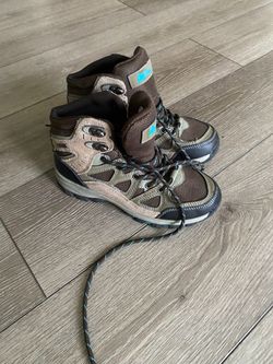 Hiking Boots Women’s Size 6