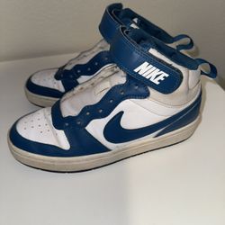 Kids Nike Court Borough Mid