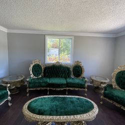 Very  Beautiful gorgeous Victorian living room sets