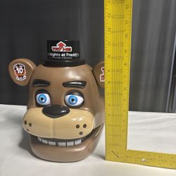 Five Nights At Freddy's 10 YEARS Animatronic Freddy Lights Sound..