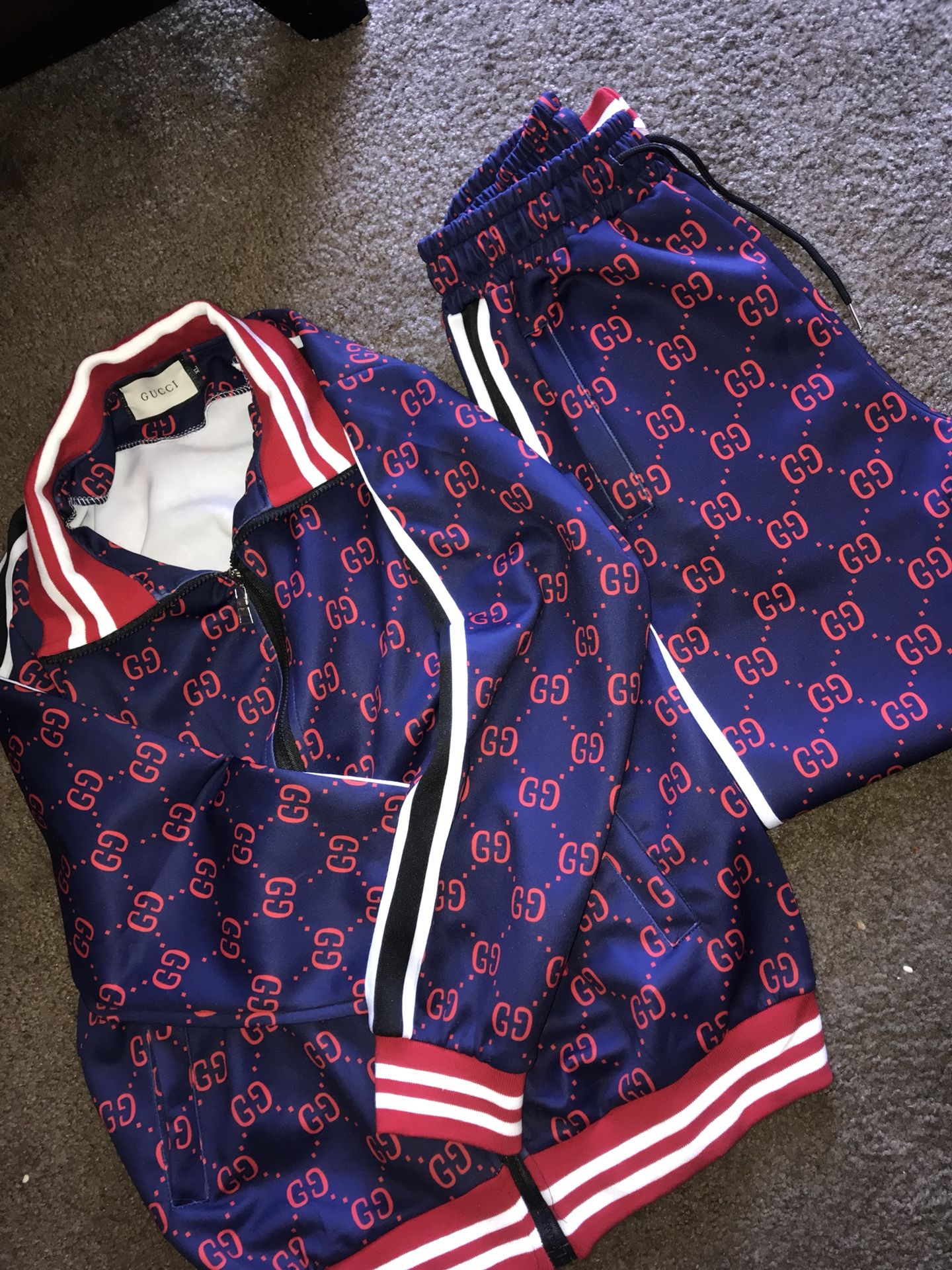 Gucci tracksuit for Sale in Little Rock, AR - OfferUp