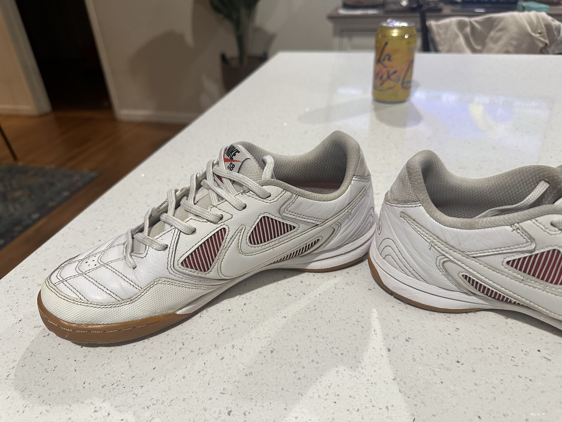 HOT Footwear Nike Supreme Gato Sb Nike SB Gato Supreme