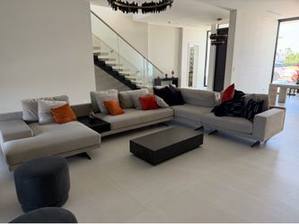 Maestro sectional with chaise from Modani furniture