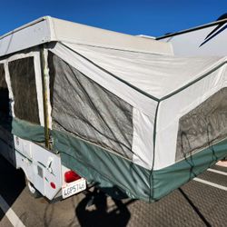 2005 Rockwood Tent Trailer