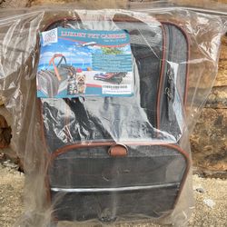 Pupkiss Pets luxury pet carrier Cat & Dog