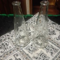 Vintage Set Of 2 Pressed Glass Vases For Sale.