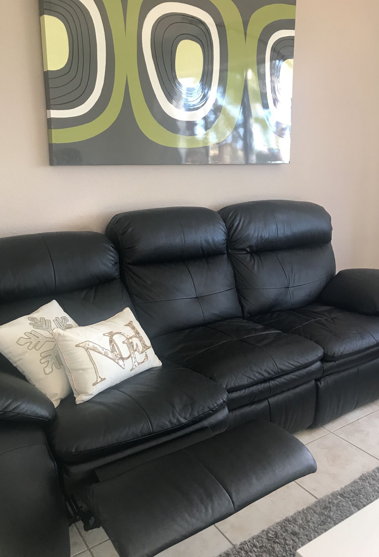 Black Leather Reclinable Sofa REDUCED $250 Excellent Conditions!!!