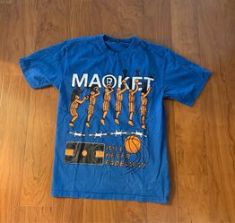 MARKET TEE