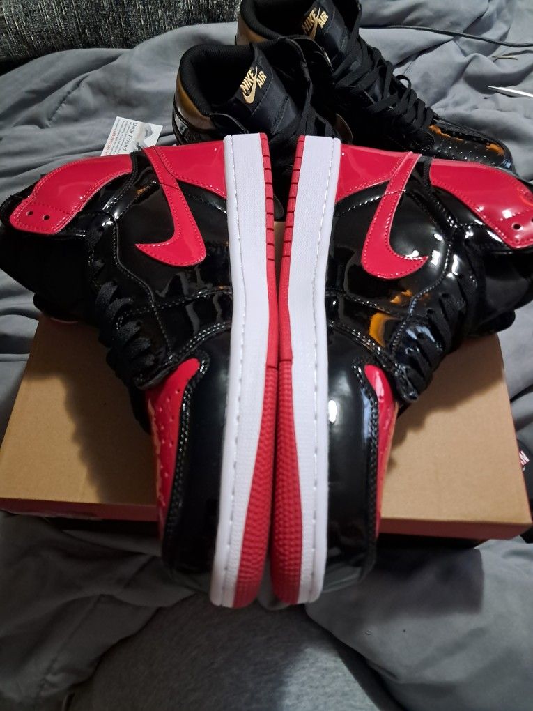 Jordan 1 Red And Black Brand New