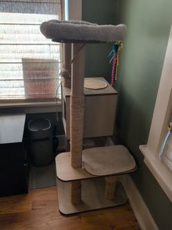 Cat tree