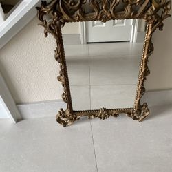 Mirror Good Condition