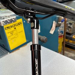 GT Seat With A ZOOM! Post!!! Hydraulic Post! For Comfort!!