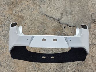 UX 2019 2020 2021 2022 REAR BUMPER OEM