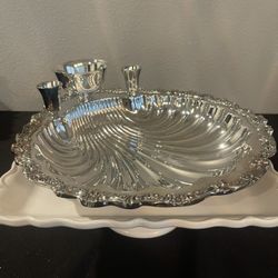 ✨ESTATE SALE✨ Vintage Webster Wilcox Silver Plate Shell Serving Dish 