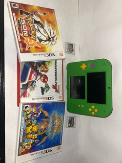 2DS Zelda Link Ocarina of Time 3DS edition console + 5 Games