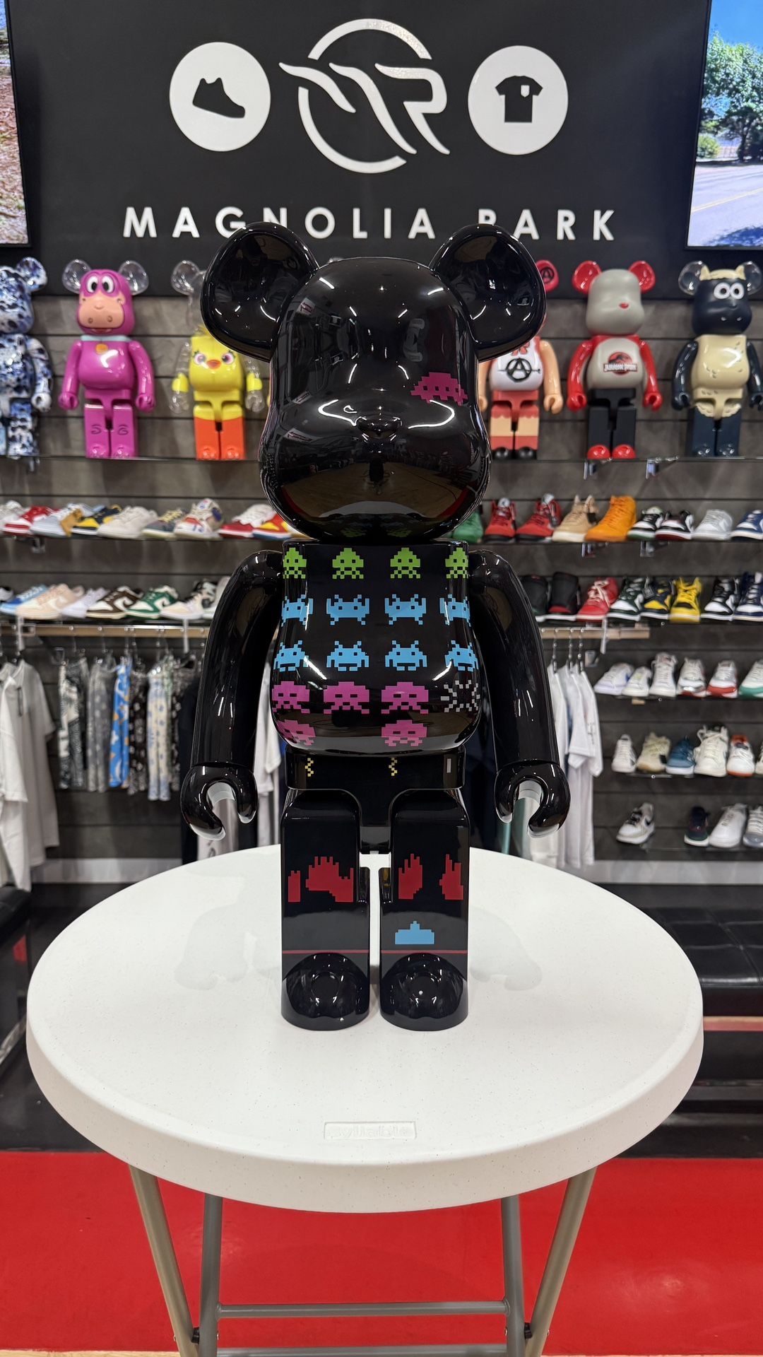 Bearbrick Space Invaders 1000%
