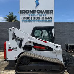 2018 Bobcat T740 Skid Steer Loader- Hydraulic Aux Enclosed Cab