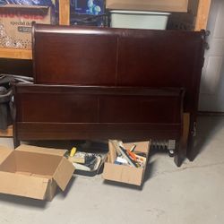 Bed Frame (full)