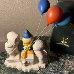 Department 56 Snowbabies Looney Toons Edition “A Kiss For You and 2000 Too”