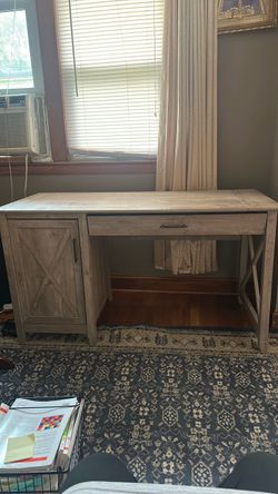 Used desk