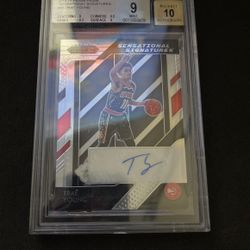 2018 Panini Prizm Trae Young Rookie Auto BGS9 Auto10