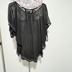 Black womens blouse , size XL 