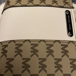 michael kors Fanny Pack