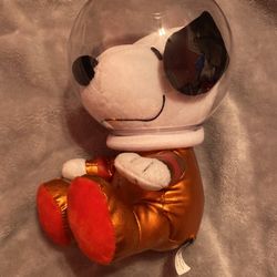 Hallmark Peanuts Snoopy NASA 50th Anniversary Astronaut 8" Plush w/ Helmet