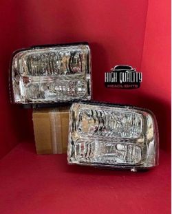 Ford F250 2005. 2007 Headlights.
