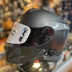 New Bluetooth Gun Metal Dot Modular Motorcycle Helmet $200