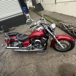 2007 Yamaha V Star 650 $2900obo