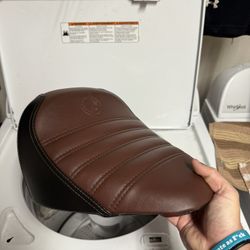 Indian Scout Bobber Seat