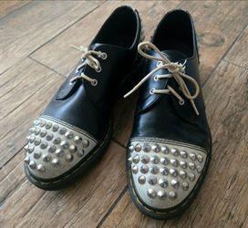 Dr. Marten's Baxter Women's Size 8 - Good Condition