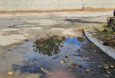 Truck/RV Parking in Riverside
