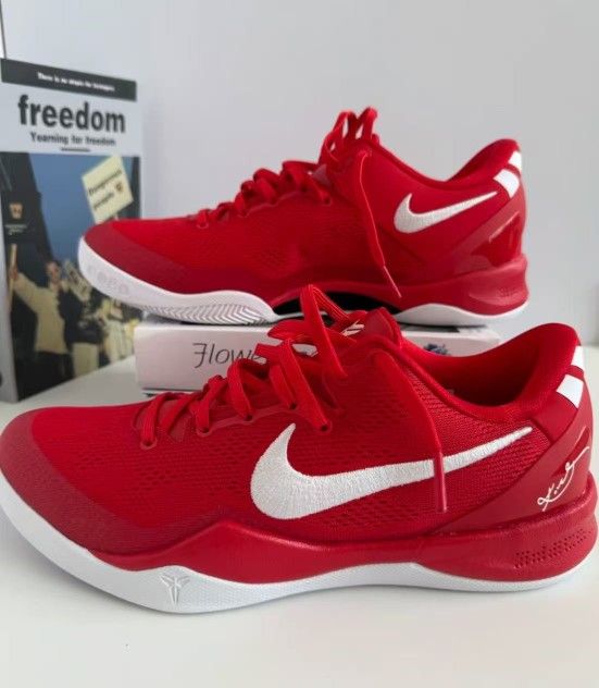 Round toe lace-up mesh low-top basketball shoes unisex red