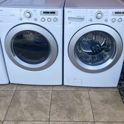 Lavadora Y Secadora. Lg En Buen Estado  Negocio Particular. 
