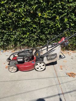 Toro Gas-Powered Push Lawn Mower