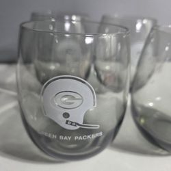 4 Green Bay Packer Glasses 