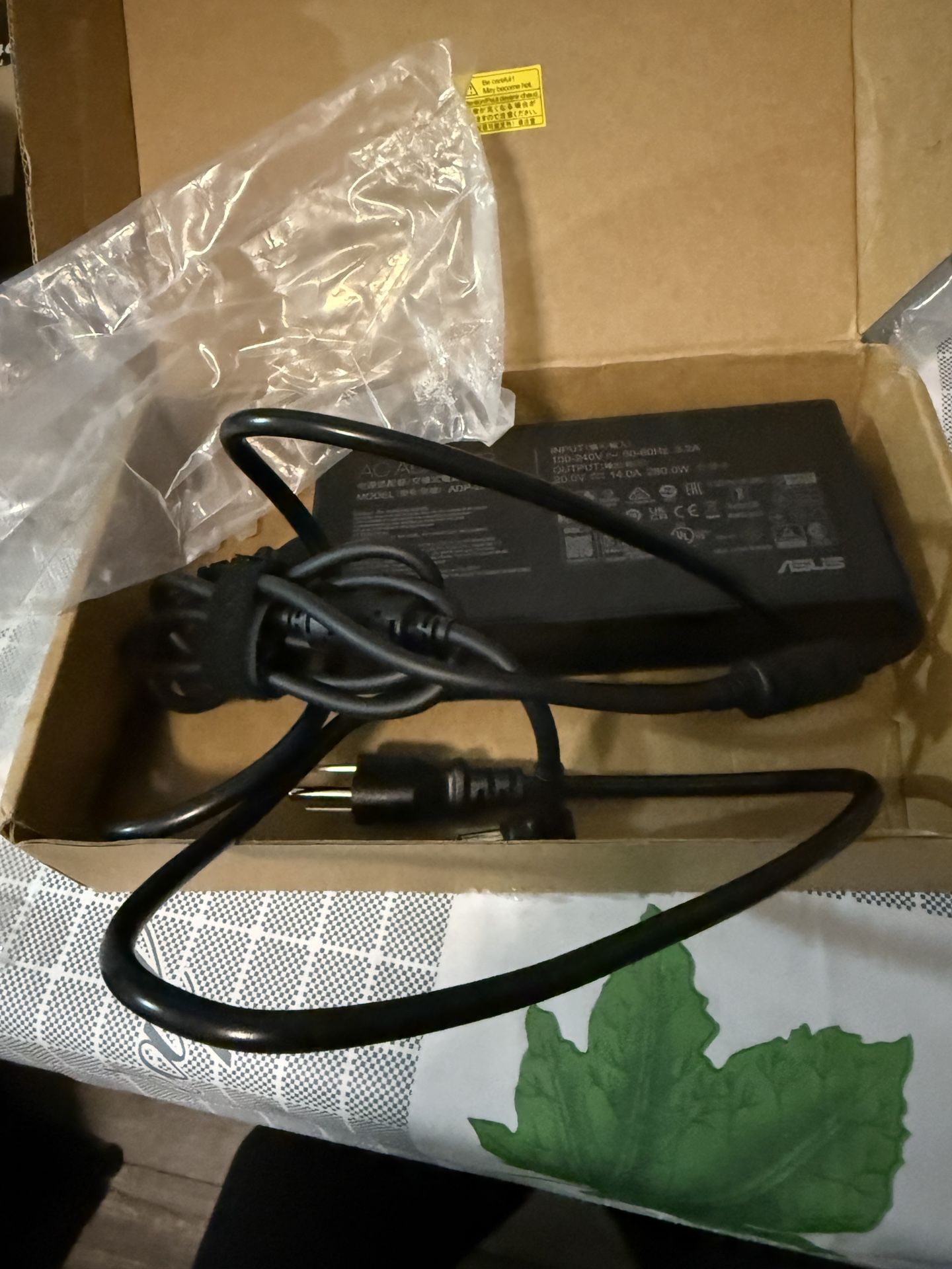 Cargador De Computadora