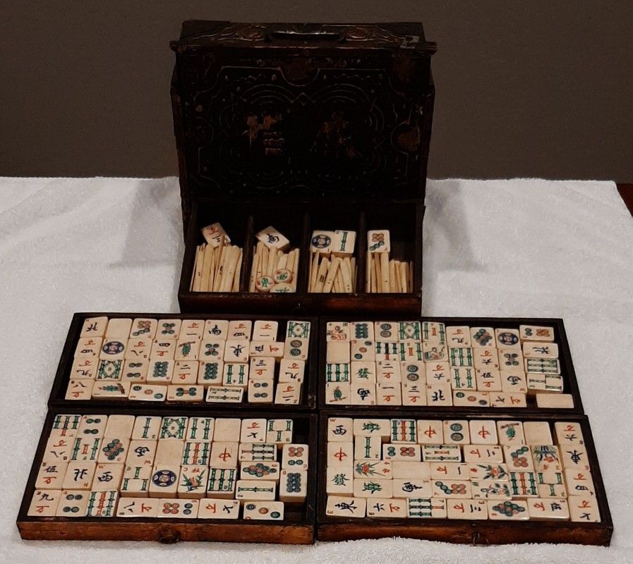 Antique Mah-Jong Set