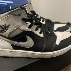 Jordan 1 Mid Size 11.5