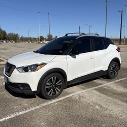 2020 Nissan Kicks