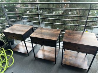 3 Matching Nightstands / Side Tables